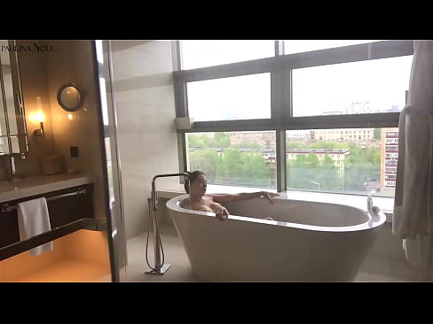 ❤️ عزیزم فوق العاده با شور و شوق بیدمشک خود را در حمام تکان می دهد ☑ فیلم مقعد در پورنو fa.tubsexercom.ru ﹏